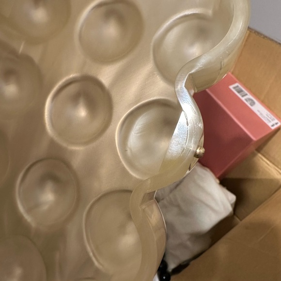 Cult Gaia The Bubble Acrylic Clutch Bag “missing lock” - Picture 5 of 8